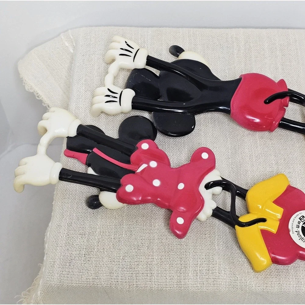 Vintage Disney Mickey and Minnie Mouse Back Red Plastic Scratchers Set